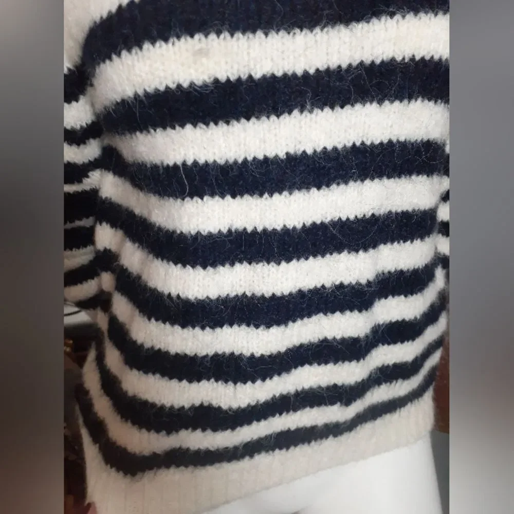 Nwot Zara Wool Blend Cream And Navy Striped Sweater - Picture 12 of 14